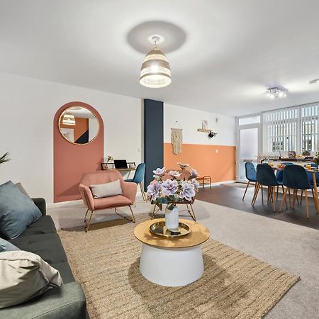 Corinium Lodge - Town Centre Apartment Cirencester Extérieur photo