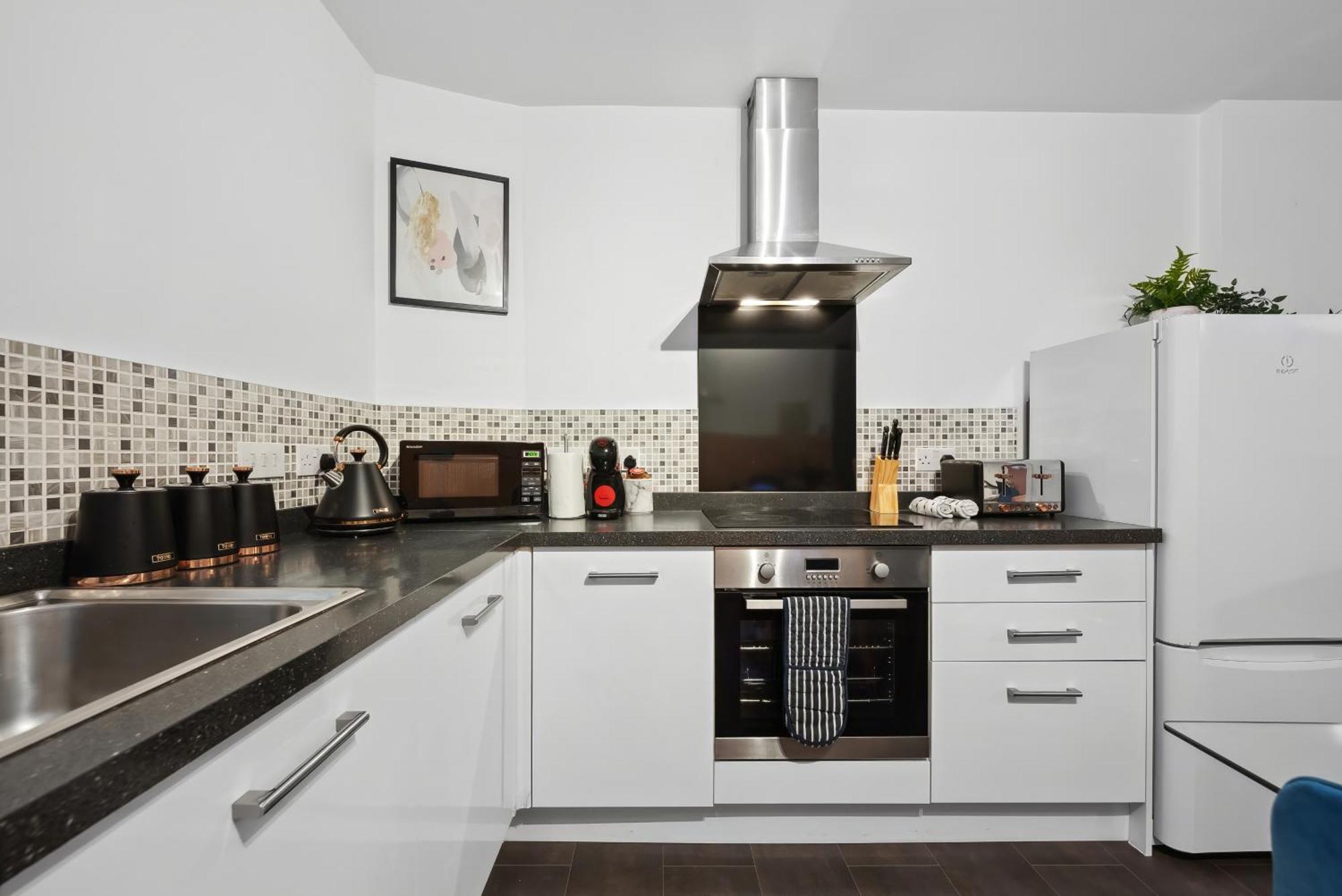 Corinium Lodge - Town Centre Apartment Cirencester Extérieur photo
