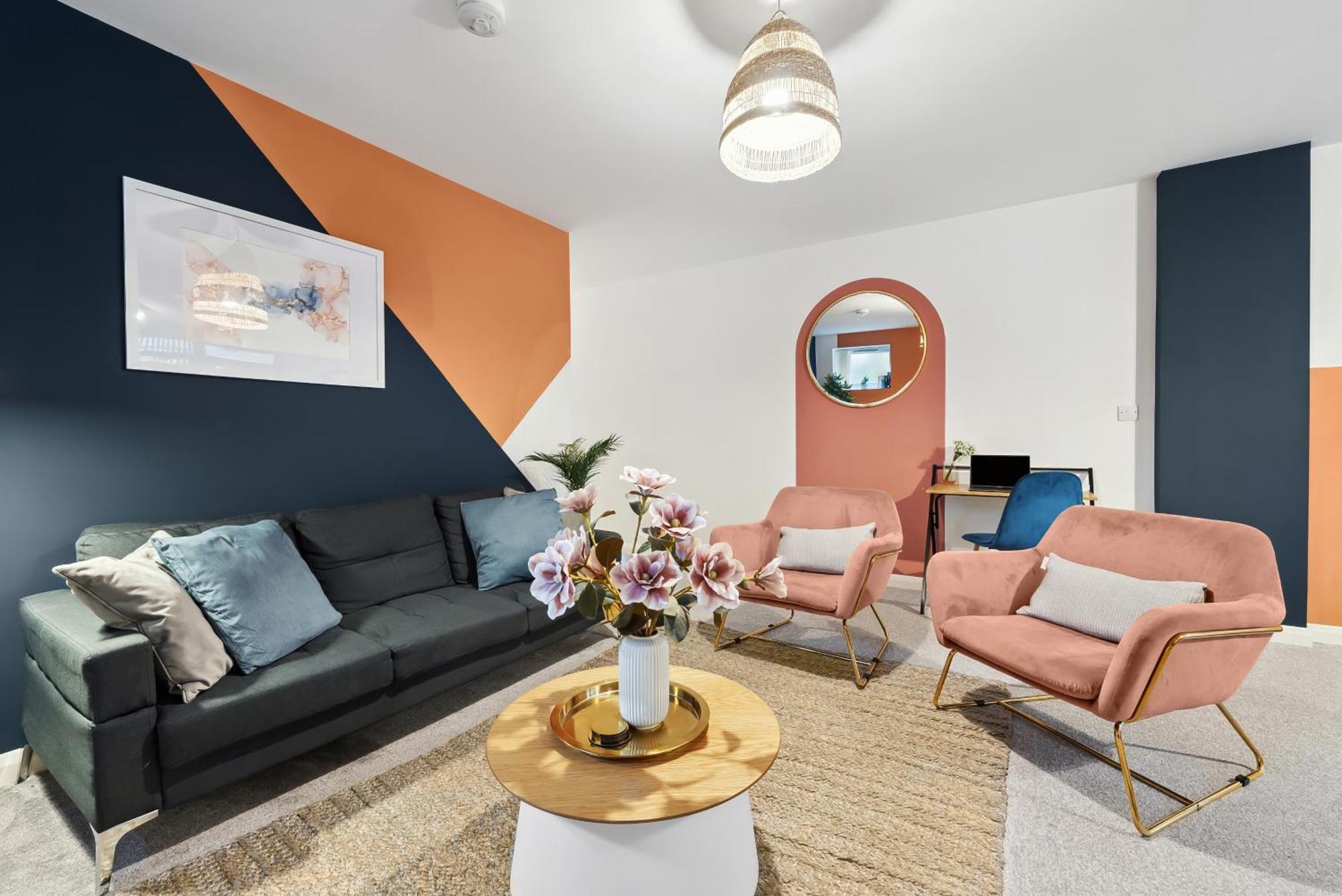 Corinium Lodge - Town Centre Apartment Cirencester Extérieur photo